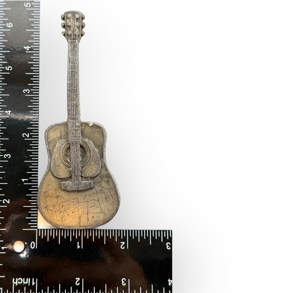 Incomplete Vintage Acoustic Guitar Belt Buckle 1979 Indiana Metal Craft Pewter L - Picture 3 of 5